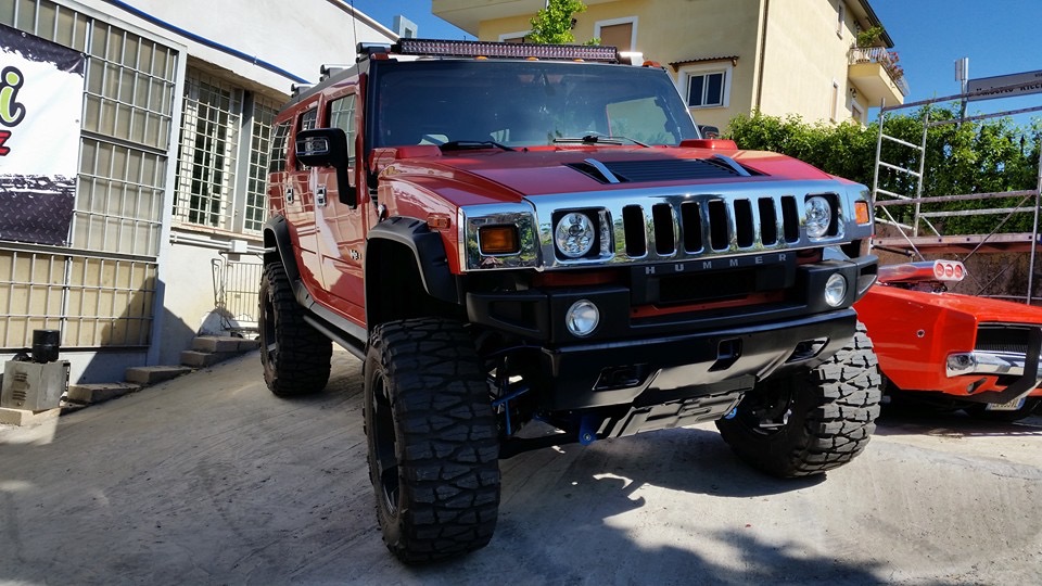 Hummer H2 